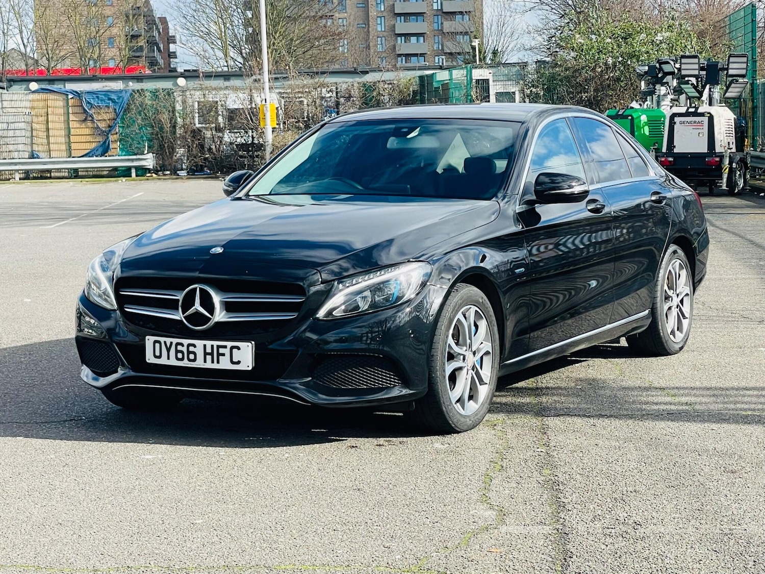 Used Mercedes-Benz C Class 2016 for sale - 77670376: Photo 3