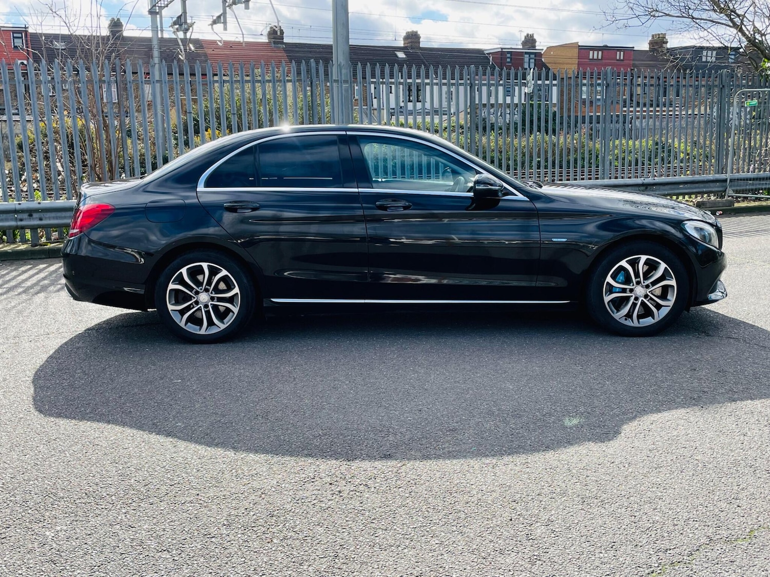 Used Mercedes-Benz C Class 2016 for sale - 77670376: Photo 9