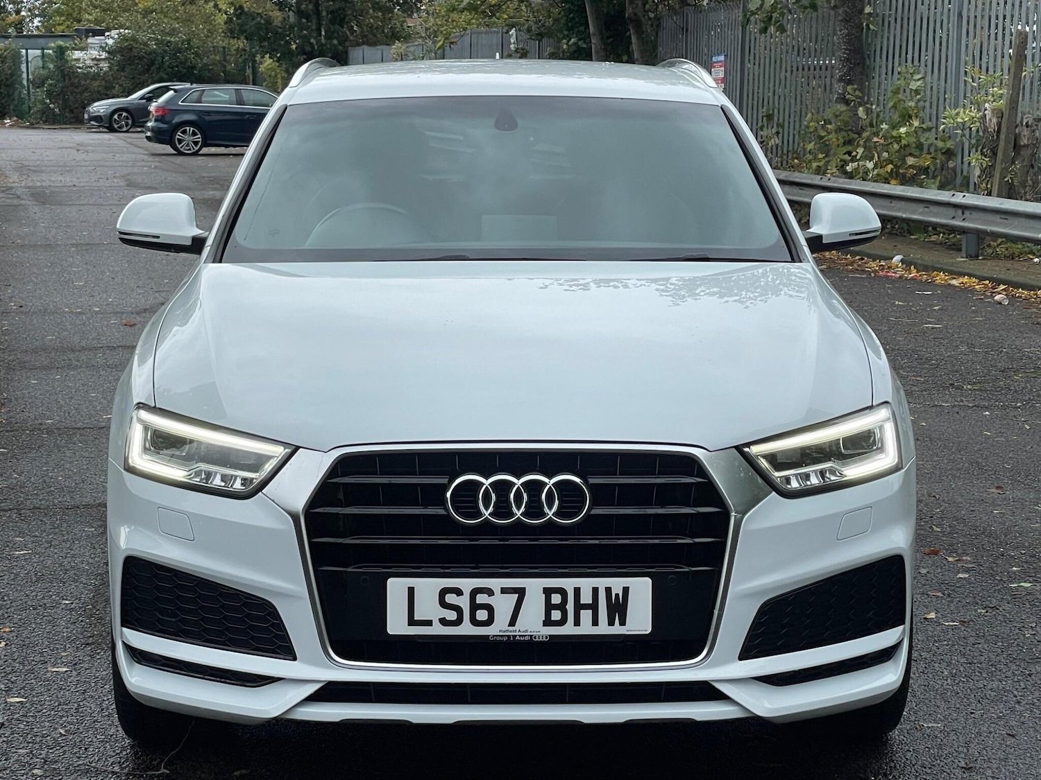 Used Audi Q3 2017 for sale - 76370972: Photo 2