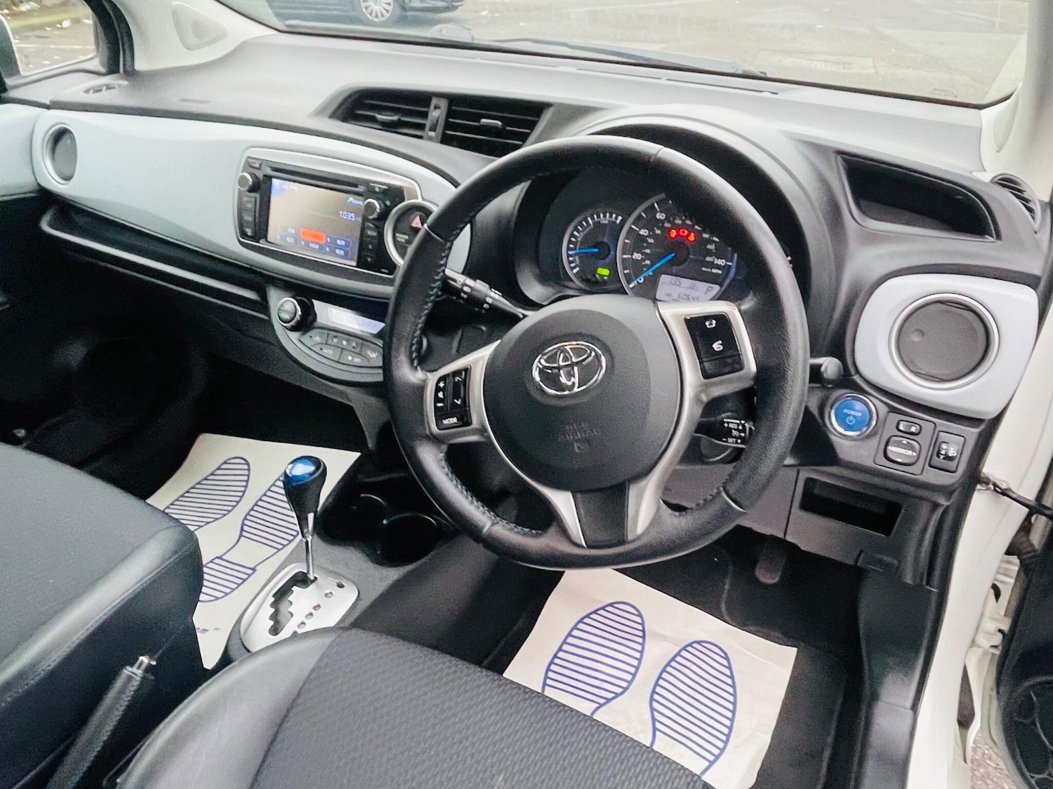 Used Toyota Yaris for sale - 76727238: Photo 14