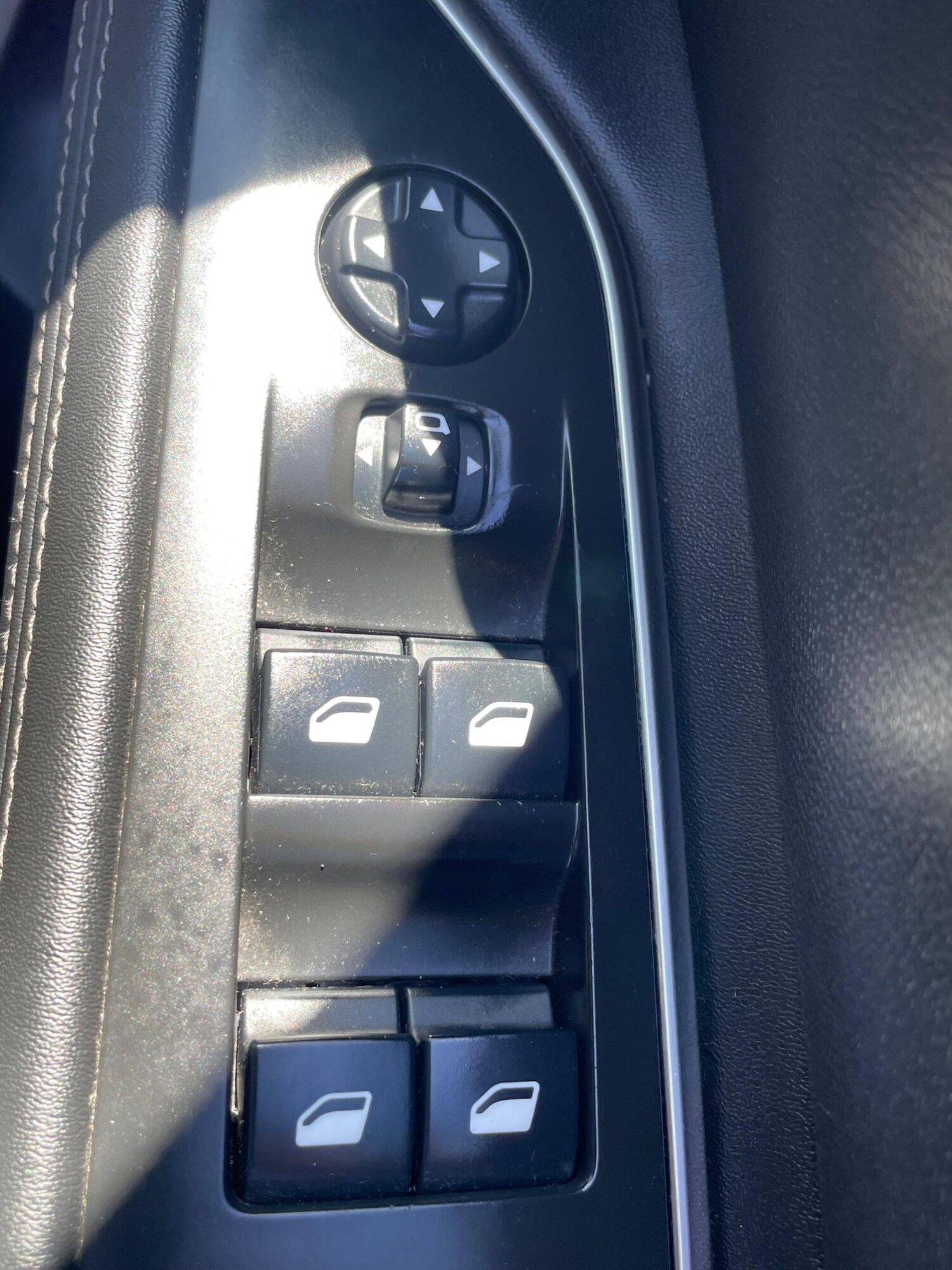 Used Peugeot 5008 for sale - 78156680: Photo 23