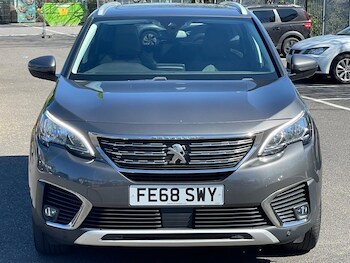 Used Peugeot 5008 2018 for sale - 78156680: Photo