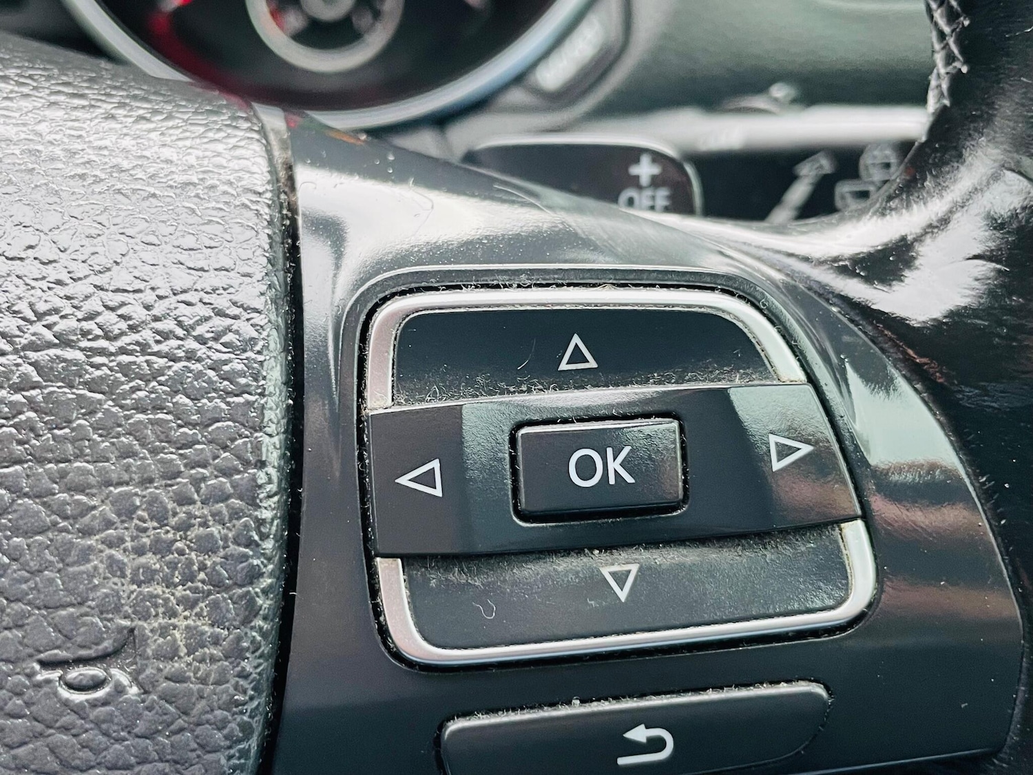 Used Volkswagen Golf 2010 for sale - 77066595: Photo 25