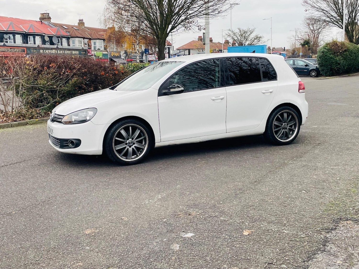 Used Volkswagen Golf 2010 for sale - 77066595: Photo 5