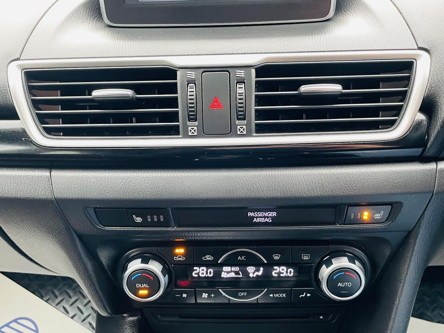 Used Mazda Mazda3 2016 for sale - 76964427: Photo 22