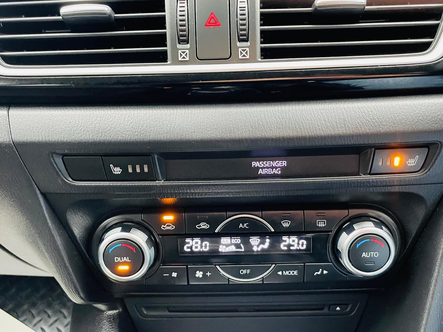 Used Mazda Mazda3 2016 for sale - 76964427: Photo 23