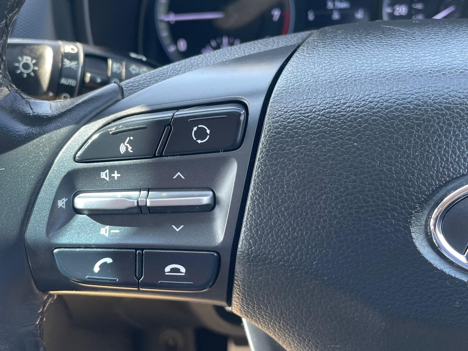 Used Hyundai KONA 2018 for sale - 78170381: Photo 24