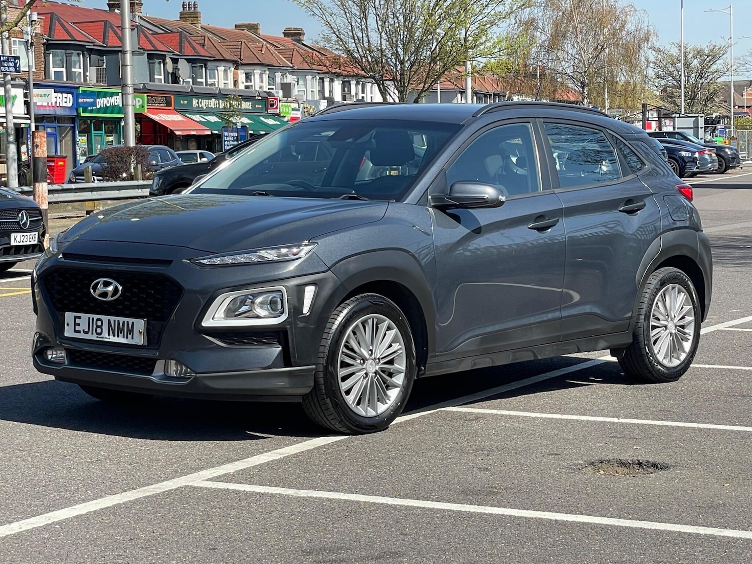 Used Hyundai KONA 2018 for sale - 78170381: Photo 4