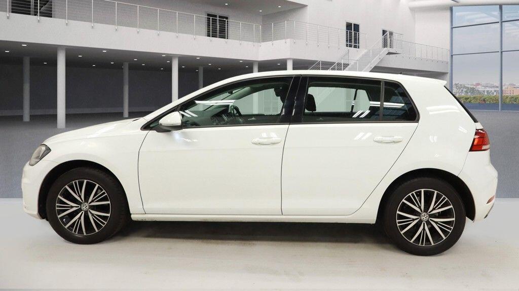 Used Volkswagen Golf 2018 for sale - 77101862: Photo 12