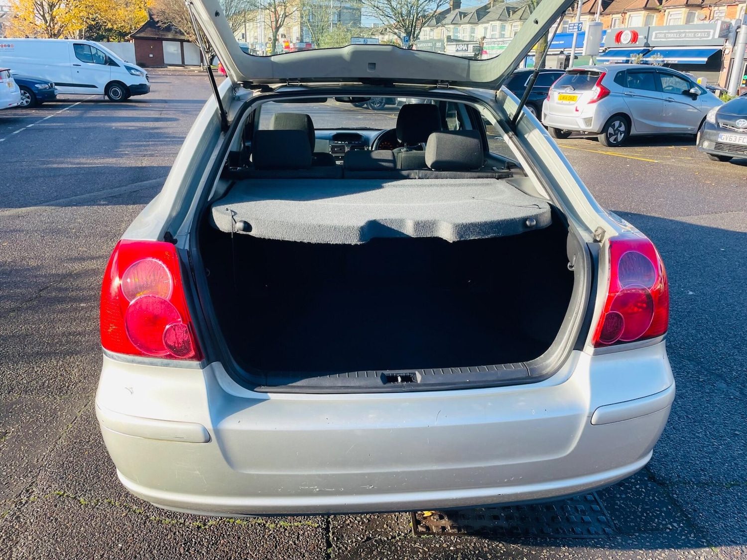 Used Toyota Avensis 2005 for sale - 76839366: Photo 13