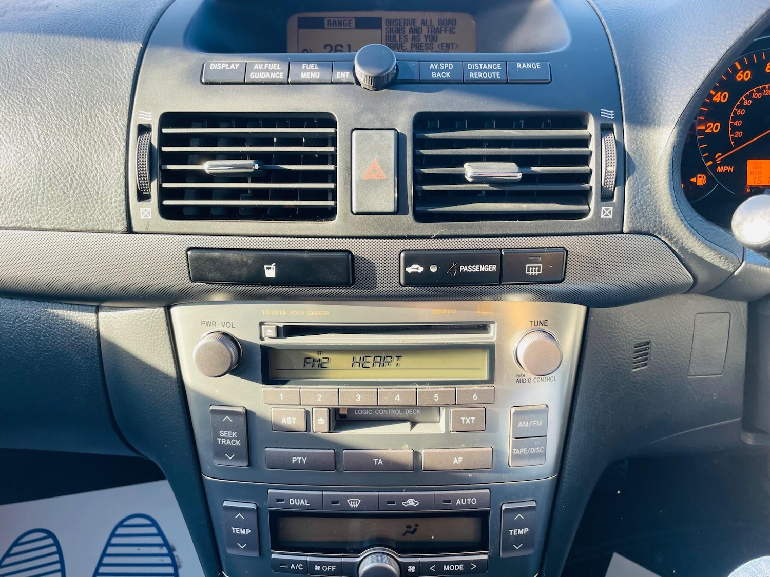 Used Toyota Avensis 2005 for sale - 76839366: Photo 21