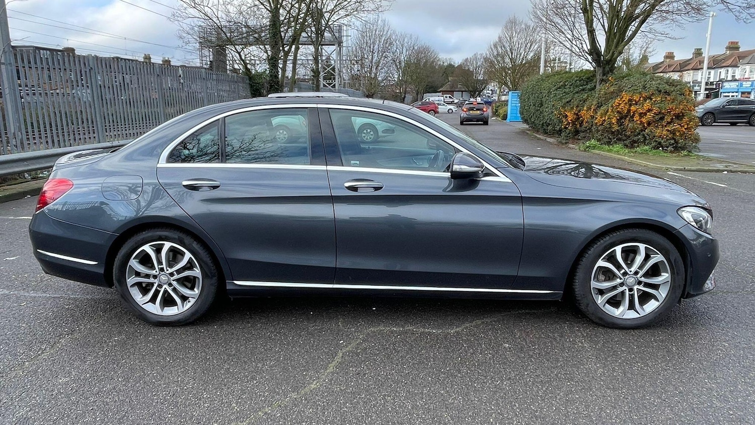 Used Mercedes-Benz C Class 2015 for sale - 77440736: Photo 15