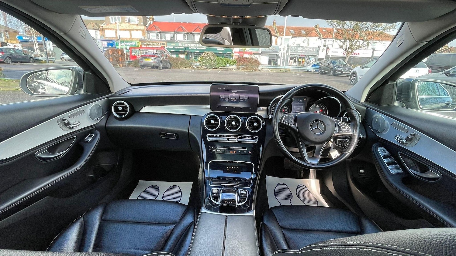 Used Mercedes-Benz C Class 2015 for sale - 77440736: Photo 17