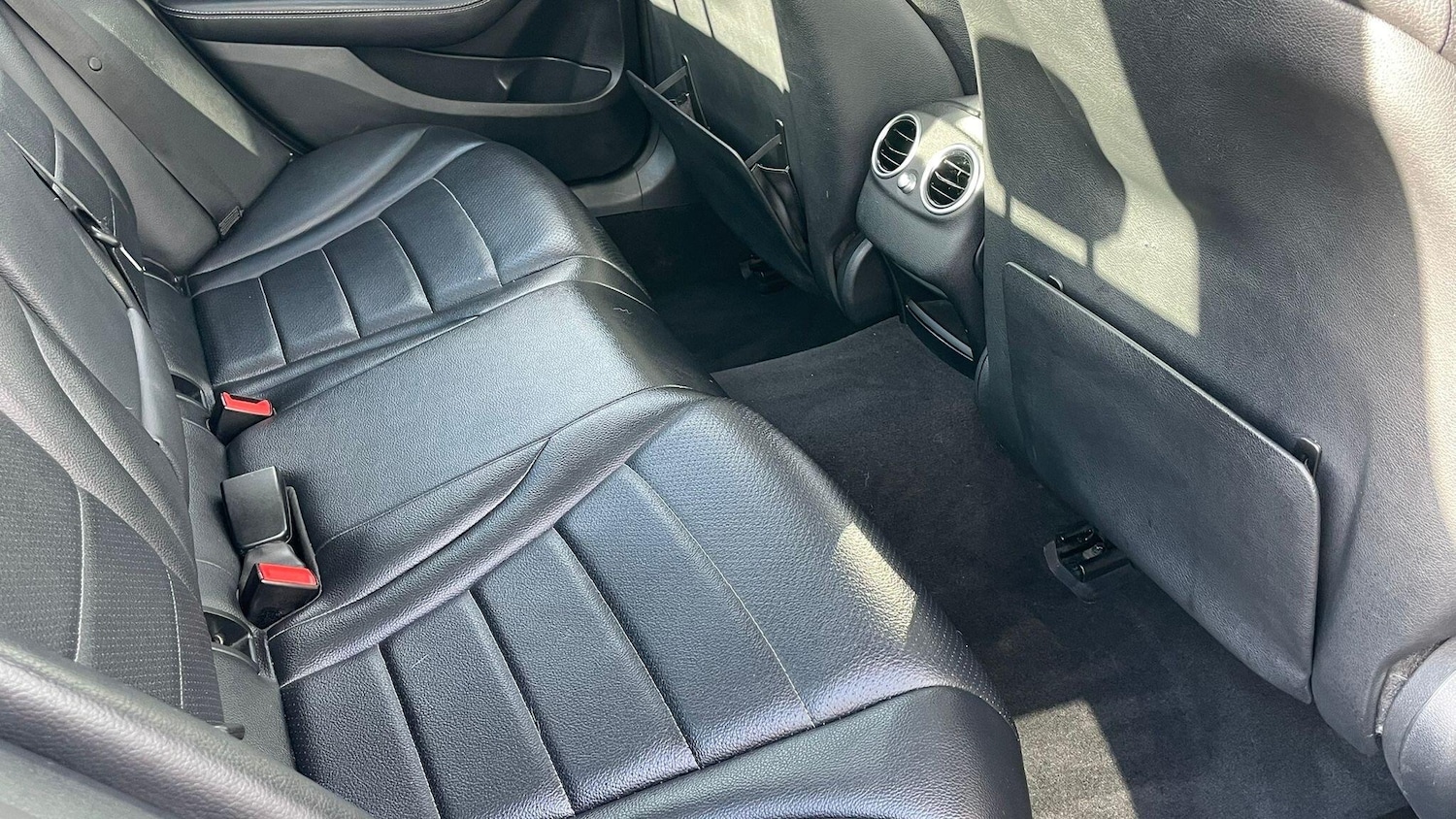 Used Mercedes-Benz C Class 2015 for sale - 77440736: Photo 20