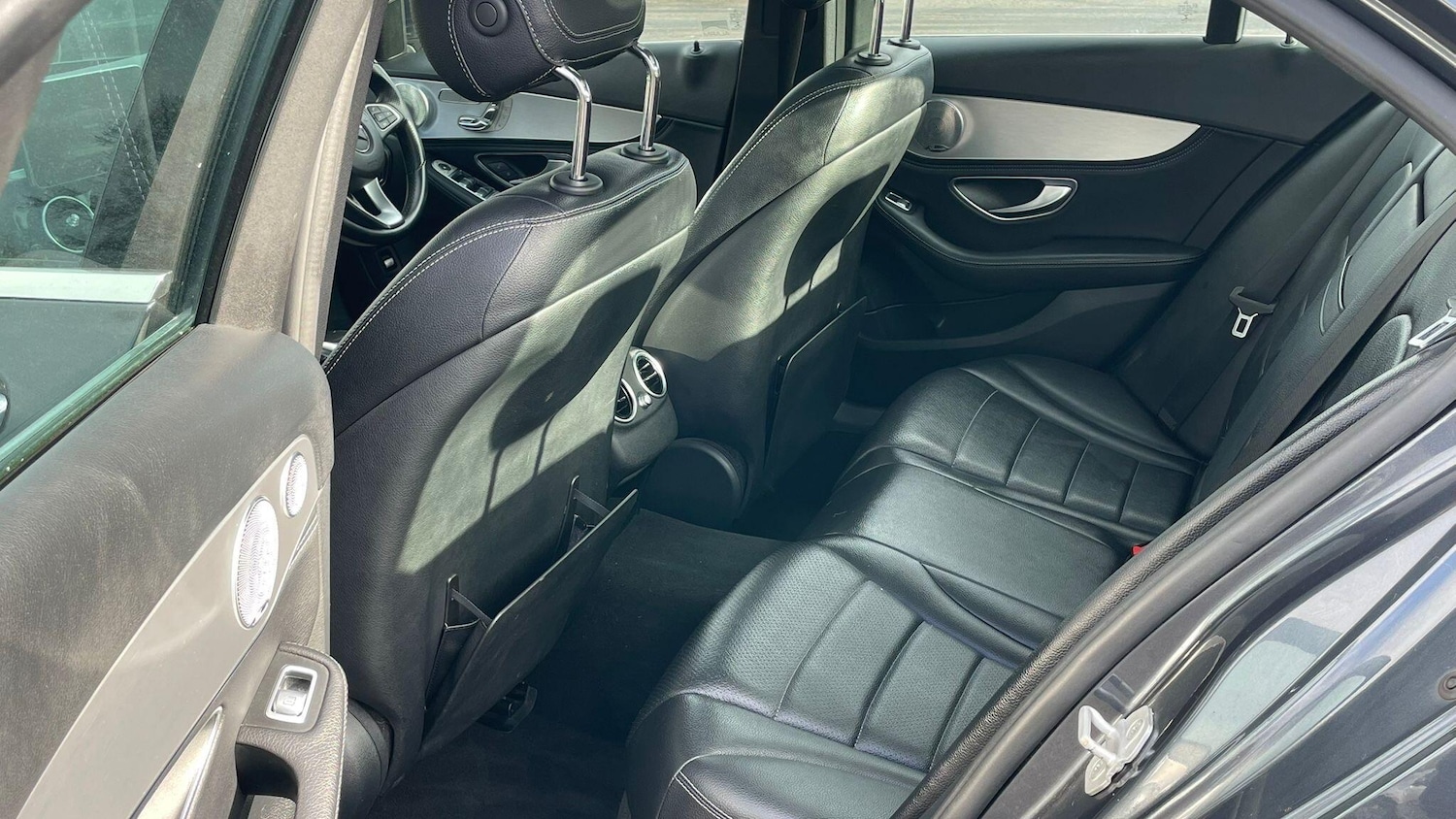 Used Mercedes-Benz C Class 2015 for sale - 77440736: Photo 21