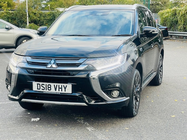 Used Mitsubishi Outlander 2018 for sale - 76226682: Photo 3