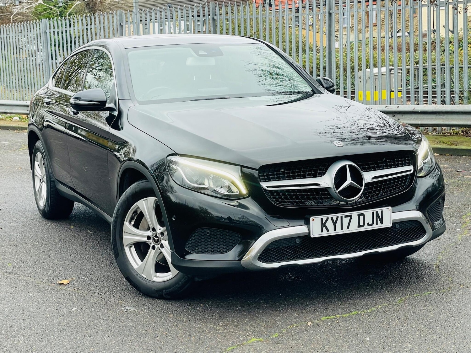 Used Mercedes-Benz GLC for sale - 76727241: Photo 1