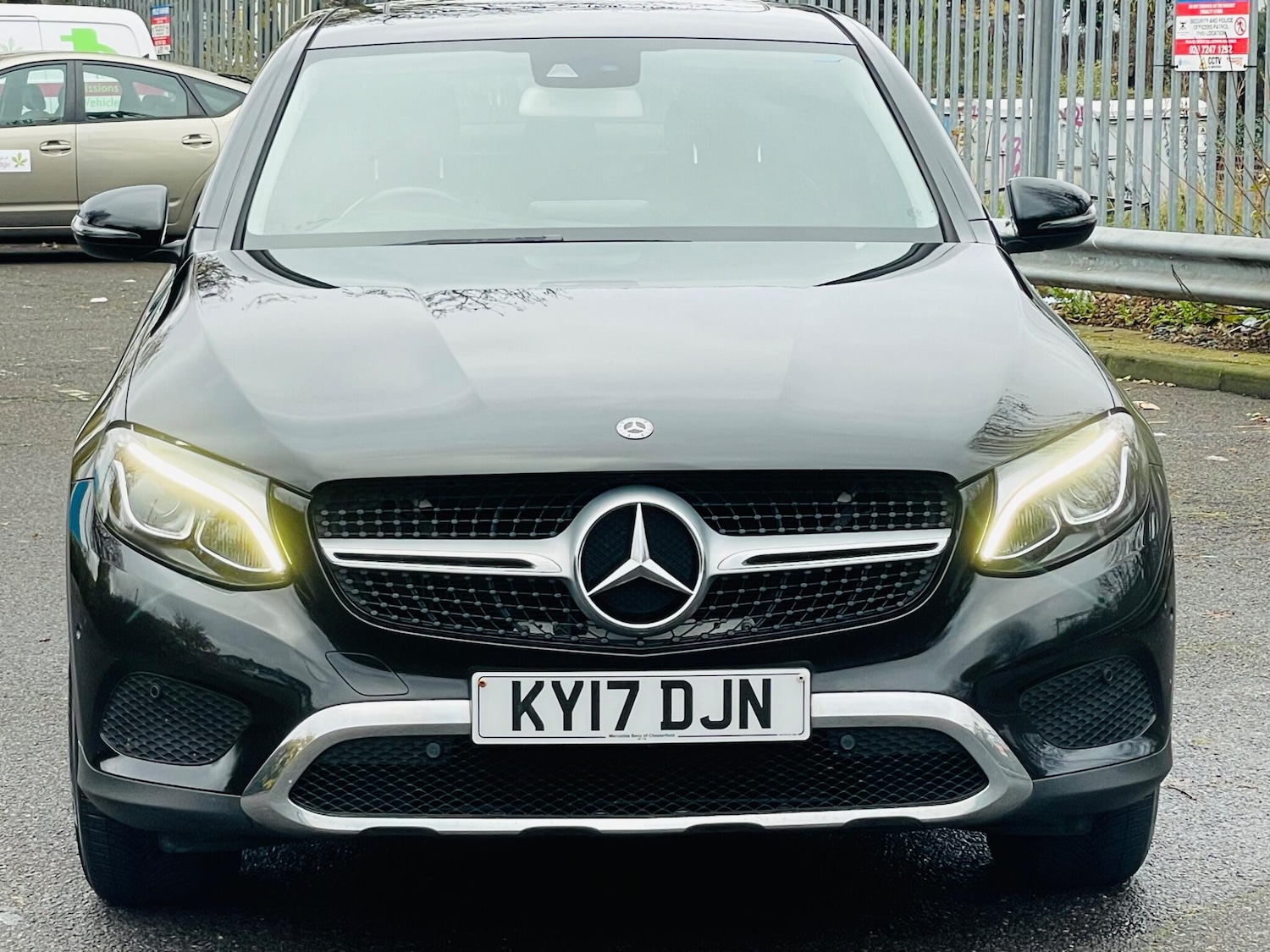Used Mercedes-Benz GLC for sale - 76727241: Photo 2