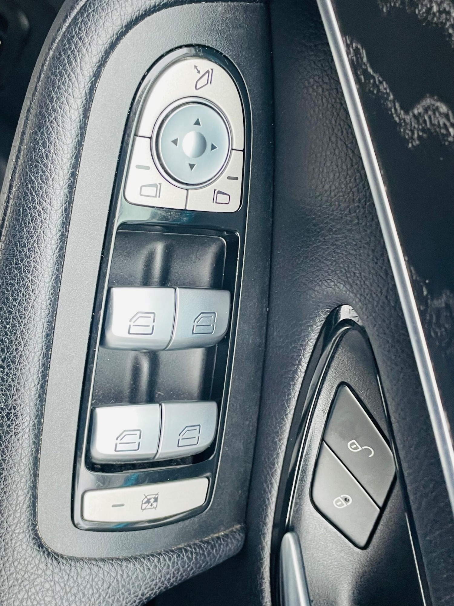 Used Mercedes-Benz GLC for sale - 76727241: Photo 22