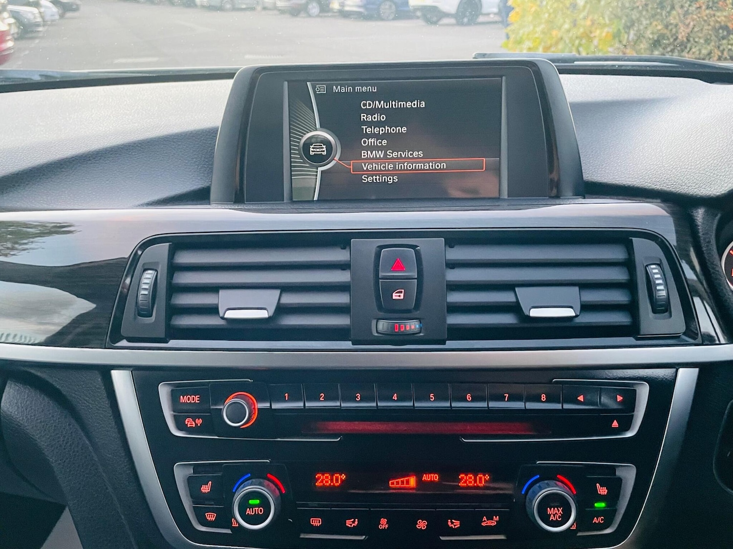 Used BMW 3 Series 2013 for sale - 76472346: Photo 25