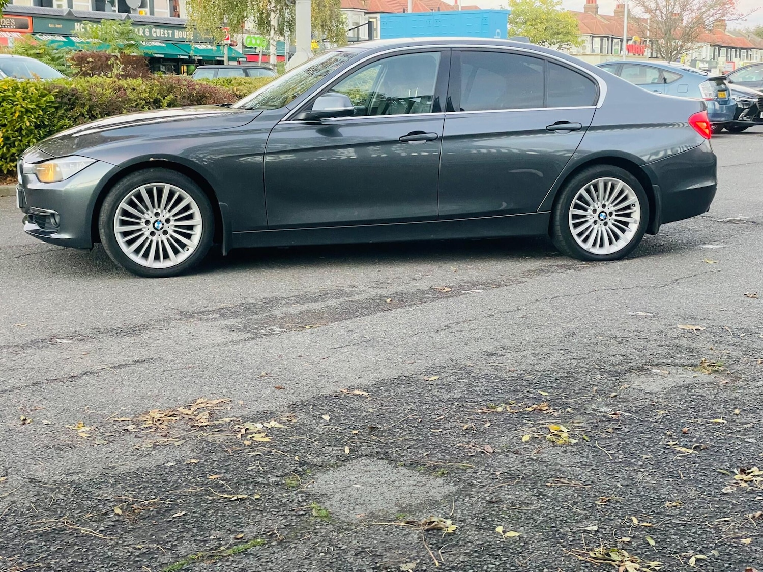 Used BMW 3 Series 2013 for sale - 76472346: Photo 5