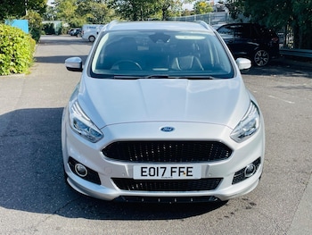 Used Ford S-Max 2017 for sale - 76108693: Photo 2