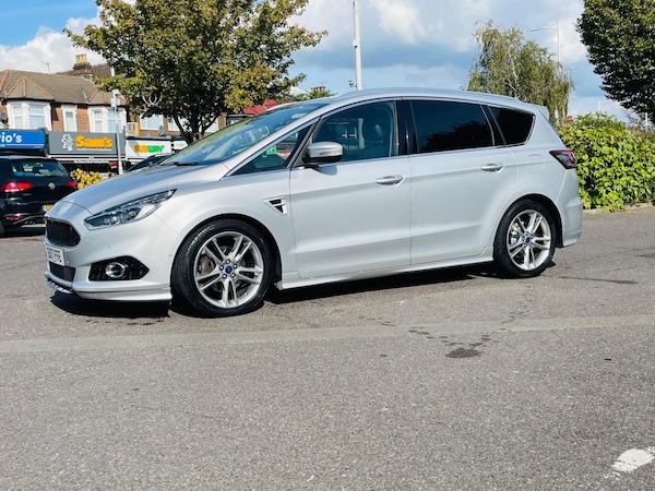 Used Ford S-Max 2017 for sale - 76108693: Photo 5