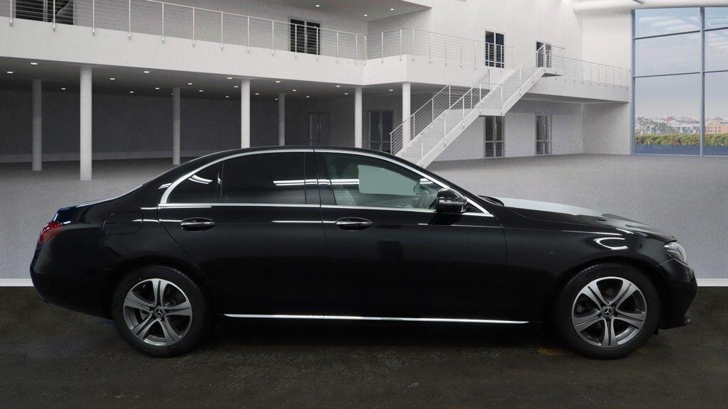 Used Mercedes-Benz E Class 2019 for sale - 77291900: Photo 11
