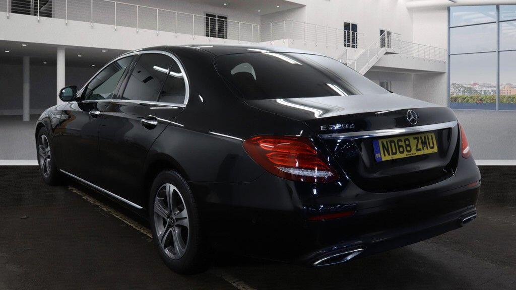 Used Mercedes-Benz E Class 2019 for sale - 77291900: Photo 9