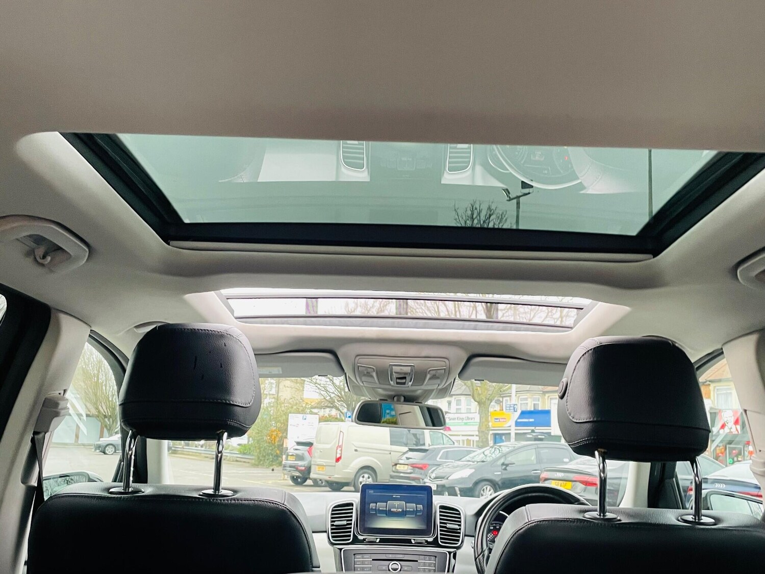 Used Mercedes-Benz GLE 2017 for sale - 76976072: Photo 19