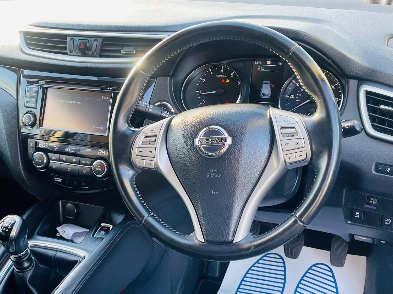 Used Nissan Qashqai 2017 for sale - 76608252: Photo 13