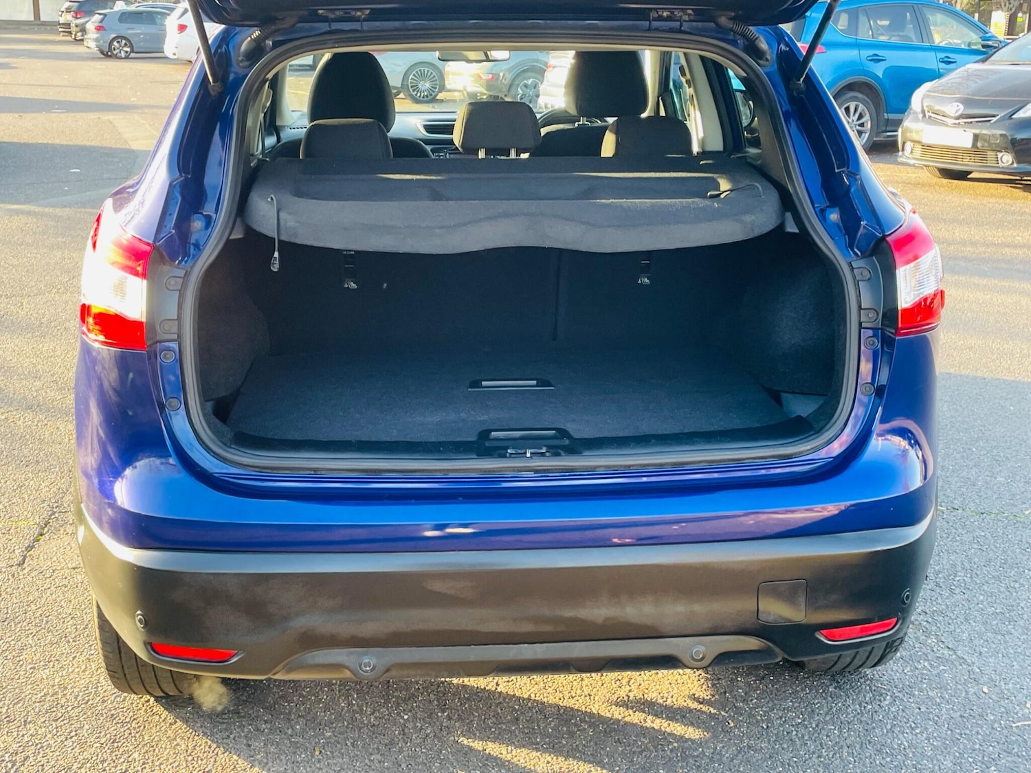 Used Nissan Qashqai 2017 for sale - 76608252: Photo 16