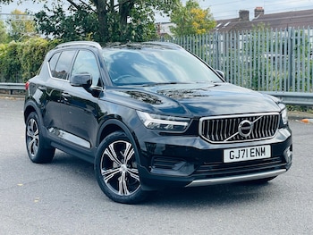 Used Volvo XC40 2021 for sale - 76174854: Photo