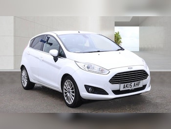 Used Ford Fiesta 2015 for sale - 79158615: Photo