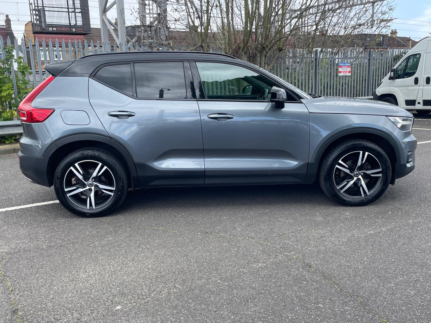 Used Volvo XC40 2018 for sale - 78220304: Photo 10