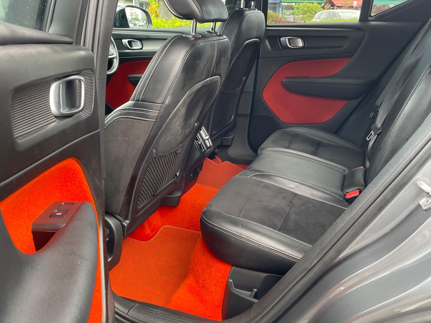 Used Volvo XC40 2018 for sale - 78220304: Photo 16