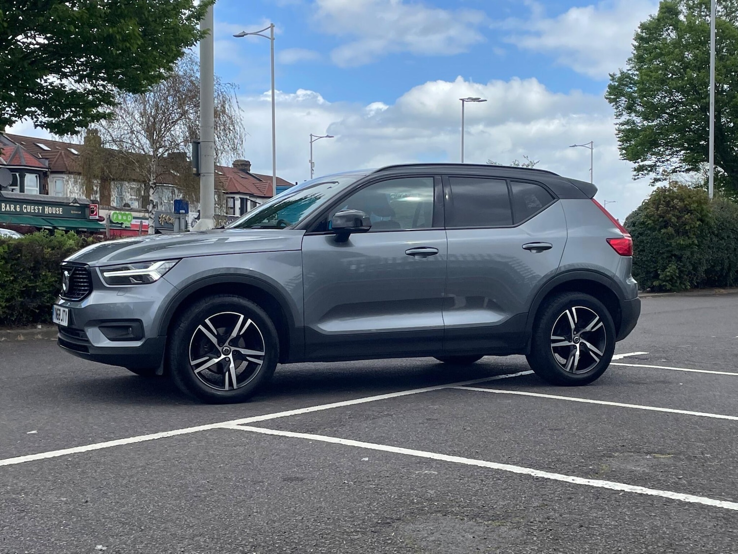 Used Volvo XC40 2018 for sale - 78220304: Photo 4