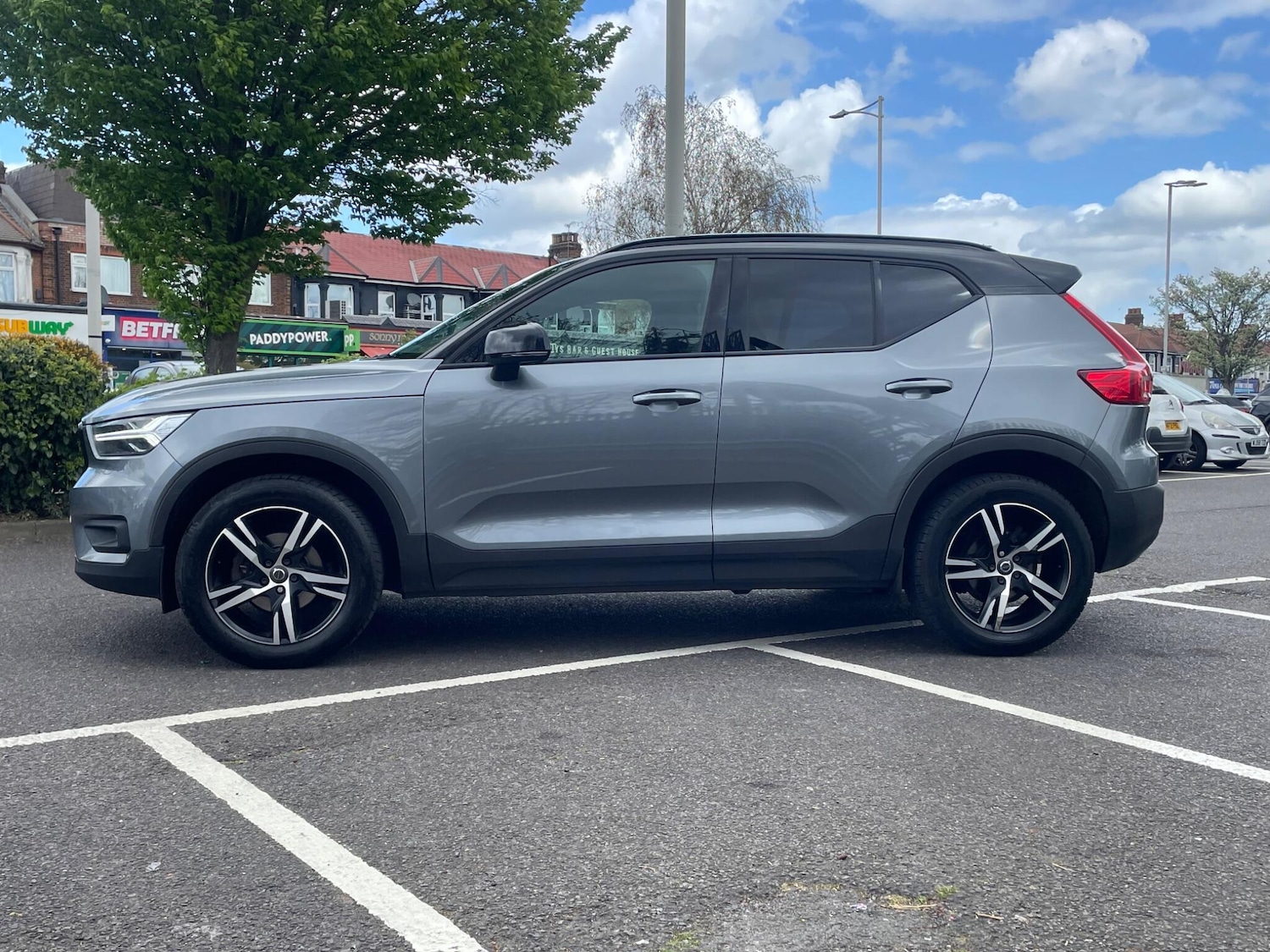 Used Volvo XC40 2018 for sale - 78220304: Photo 5