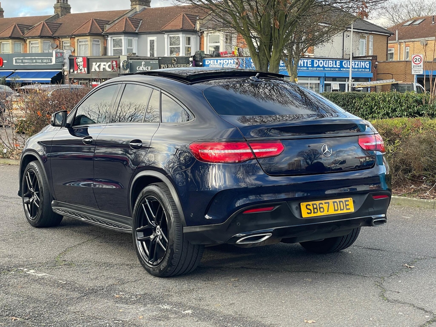 Used Mercedes-Benz GLE 2017 for sale - 76913887: Photo 6