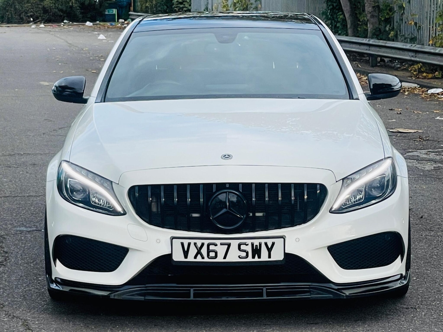 Used Mercedes-Benz C Class 2017 for sale - 76349302: Photo 2