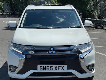 Used Mitsubishi Outlander 2015 for sale - 78934860: Photo