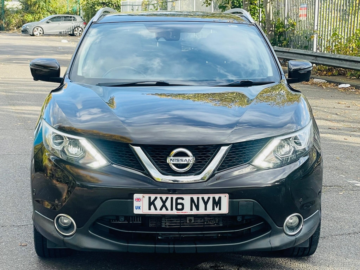 Used Nissan Qashqai 2016 for sale - 76348750: Photo 2