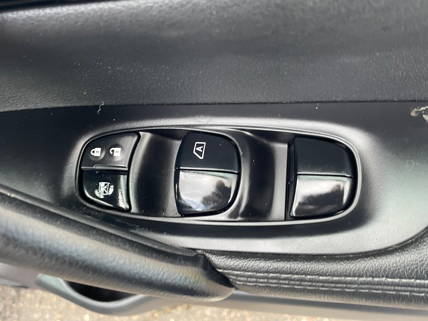 Used Nissan Qashqai 2016 for sale - 76348750: Photo 21