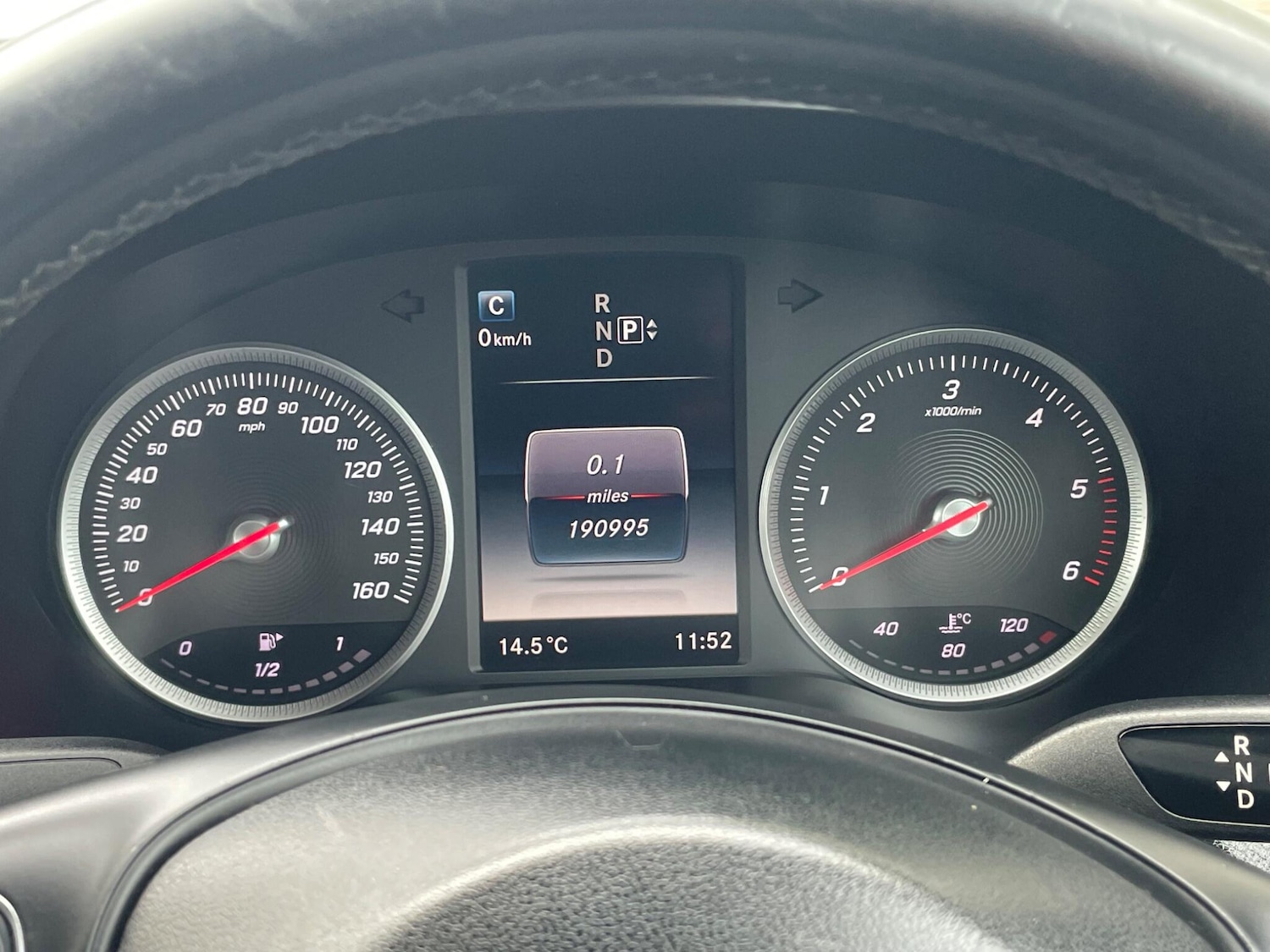 Used Mercedes-Benz C Class 2015 for sale - 78101280: Photo 18