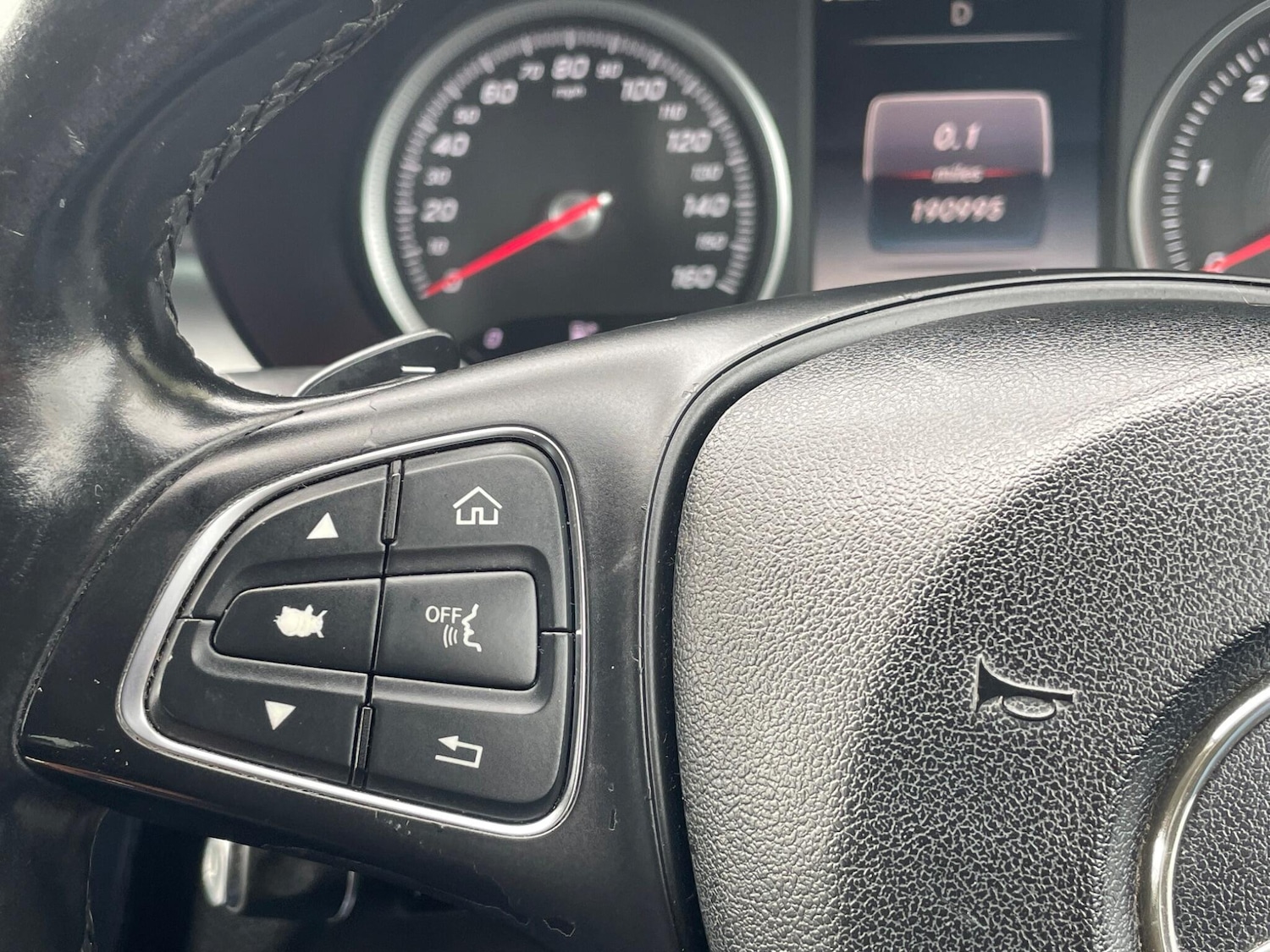 Used Mercedes-Benz C Class 2015 for sale - 78101280: Photo 22