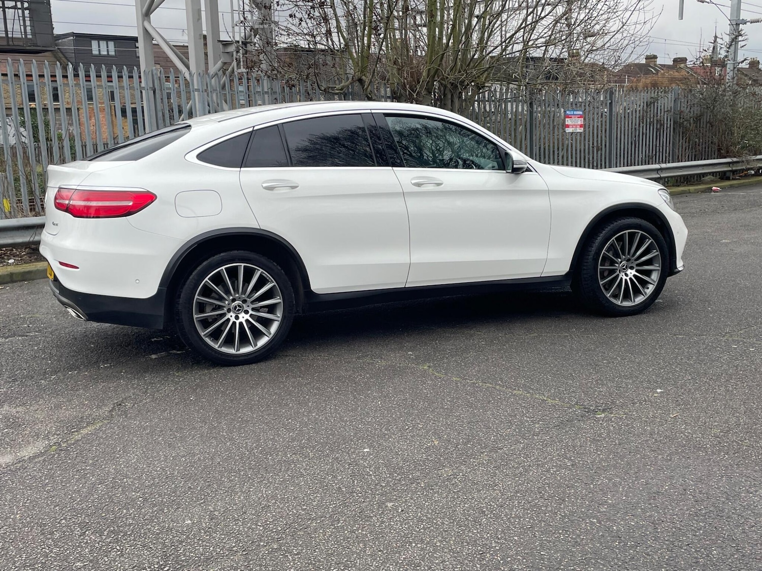 Used Mercedes-Benz GLC 2019 for sale - 77612937: Photo 10