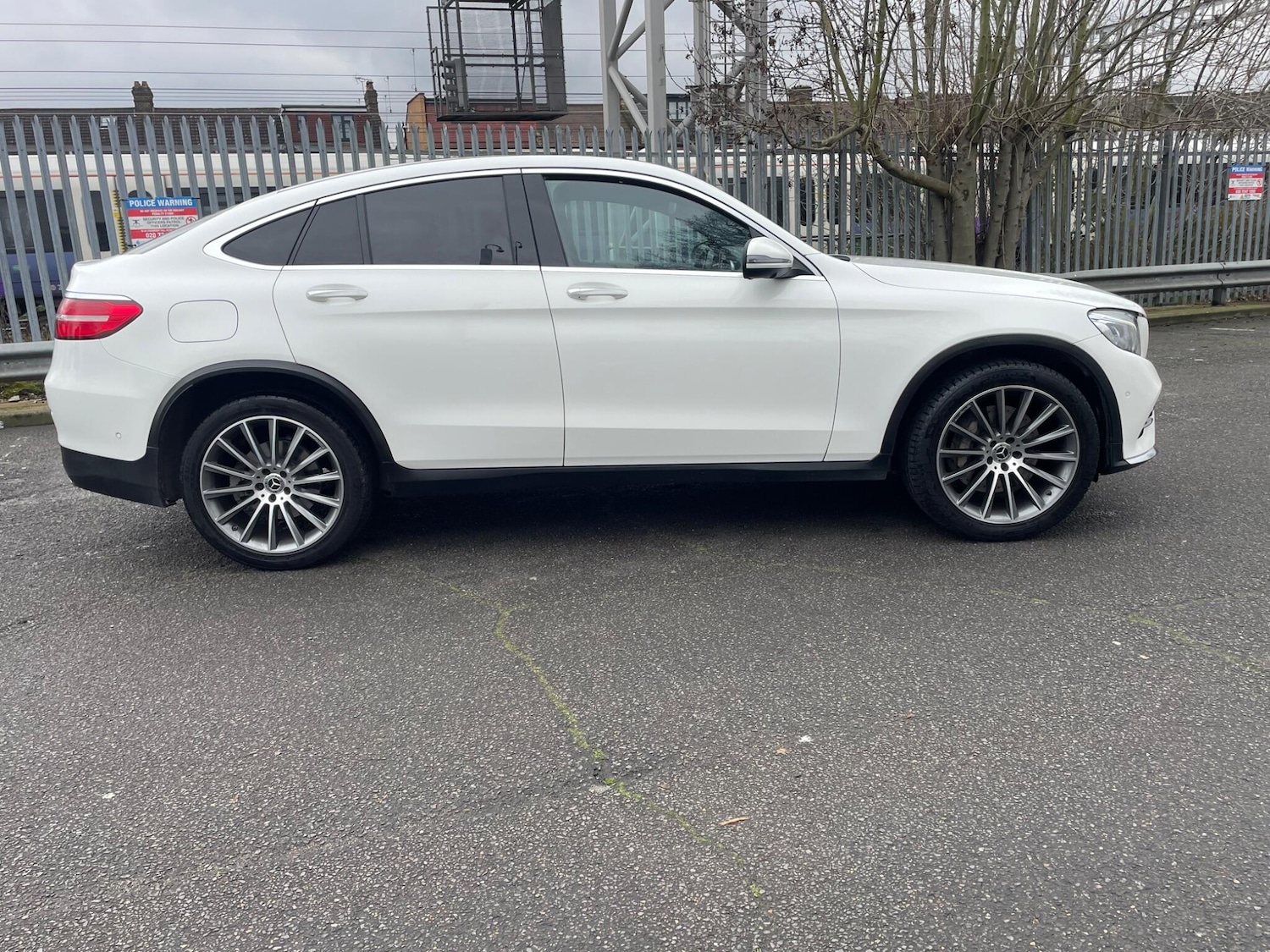 Used Mercedes-Benz GLC 2019 for sale - 77612937: Photo 11
