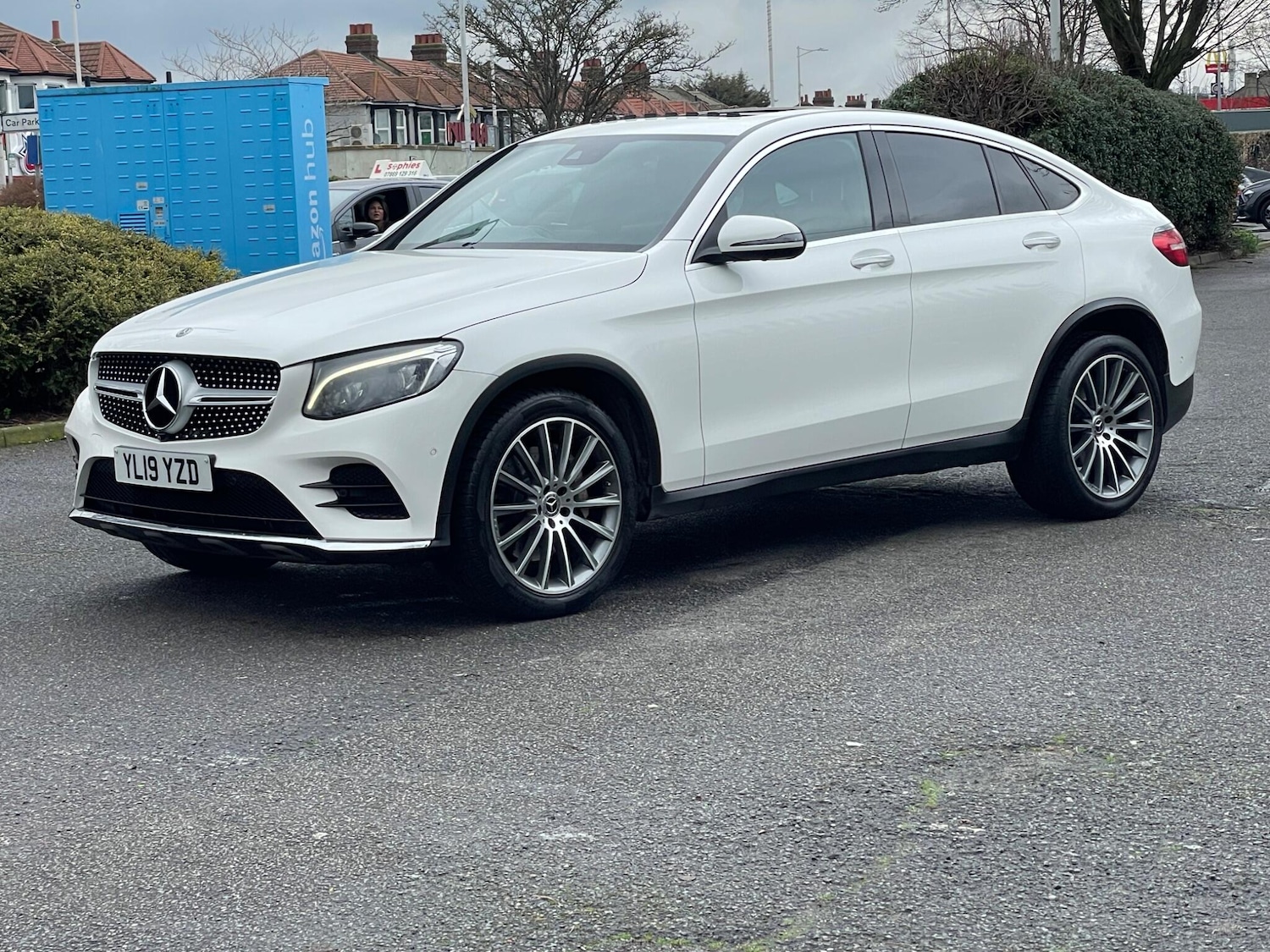 Used Mercedes-Benz GLC 2019 for sale - 77612937: Photo 4