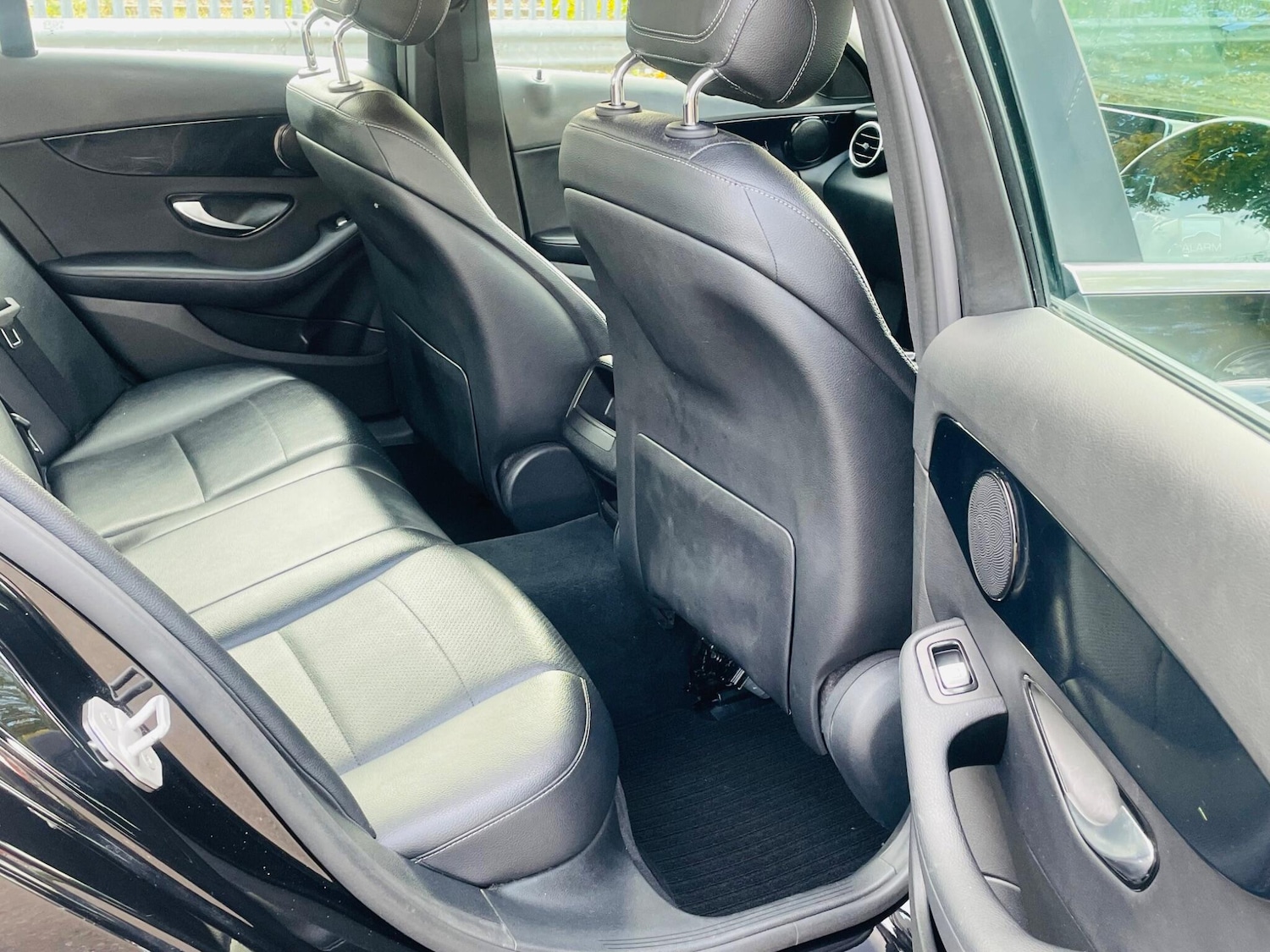 Used Mercedes-Benz C Class 2016 for sale - 76336335: Photo 17