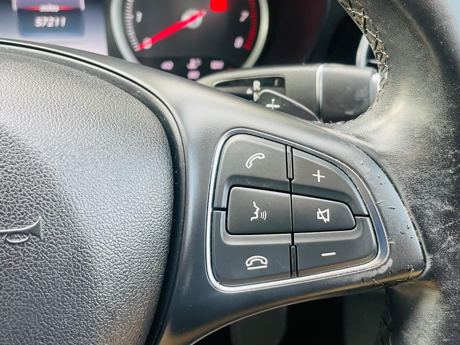Used Mercedes-Benz C Class 2016 for sale - 76336335: Photo 25